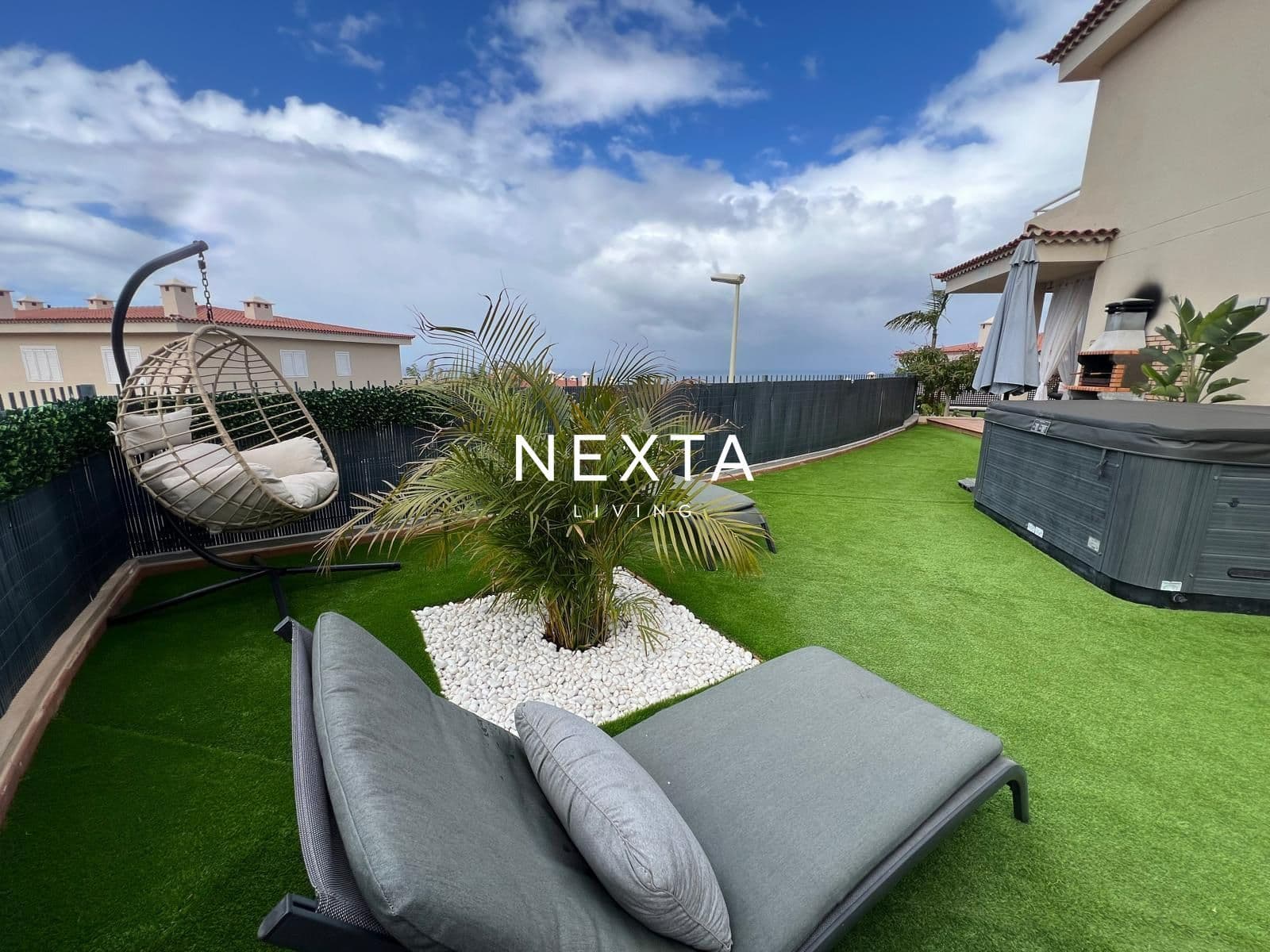 ¡Townhouse with sea views and private jacuzzi in Puerto Santiago!